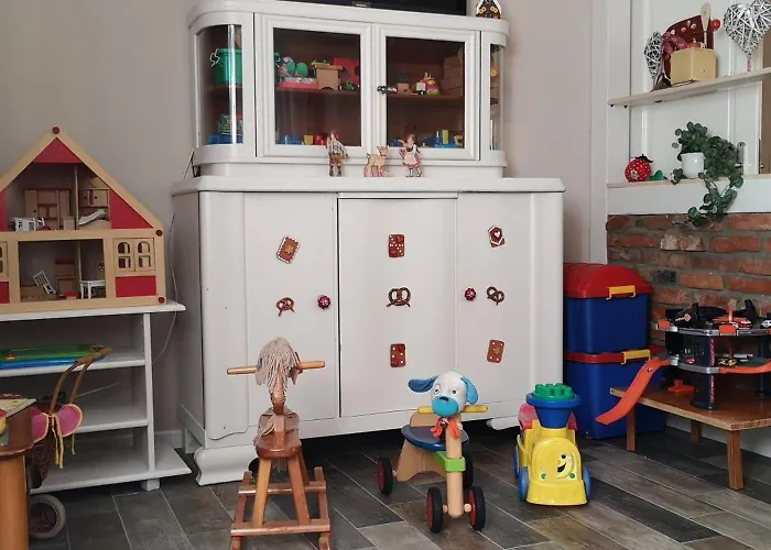 Maerchengarten Haensel Und Gretel بيت للعطل
